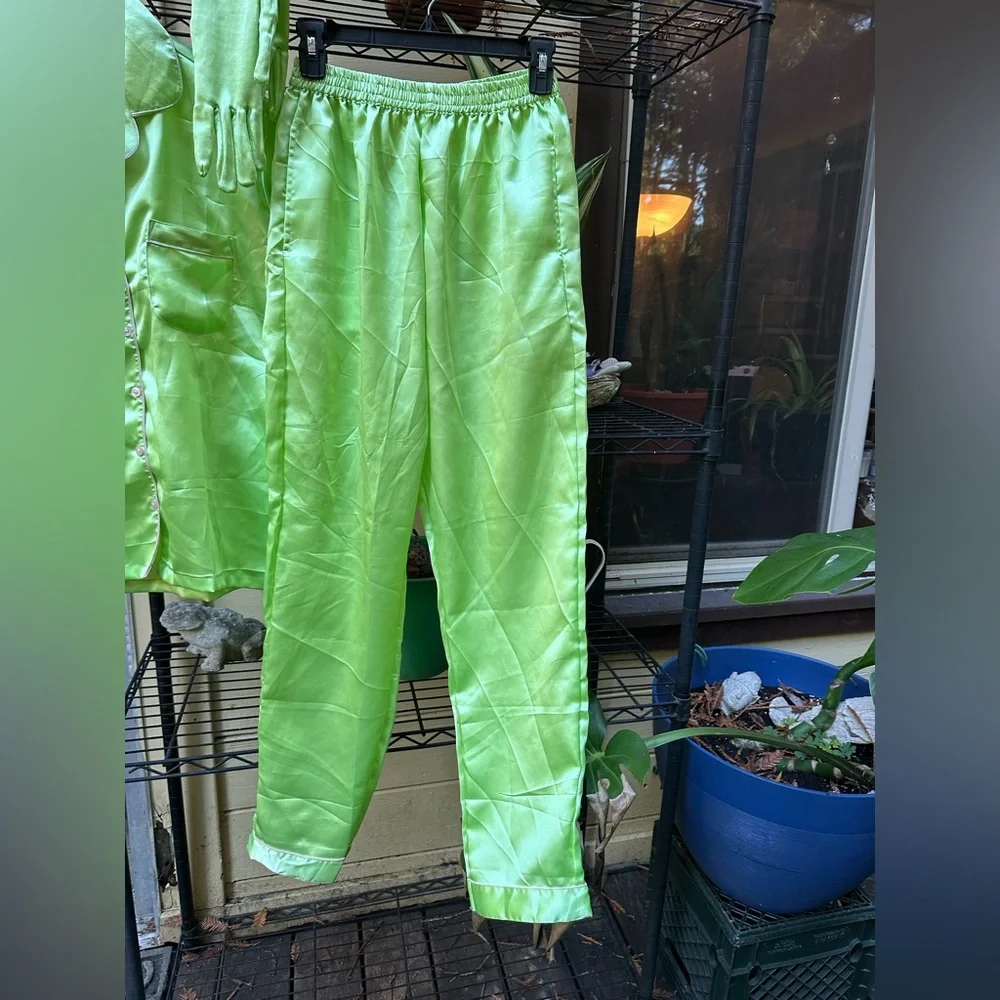 LIME GREEN SHINY Shimmer Pajama Set With Gloves Size Small Like New Pink Trim - Picture 5 of 11